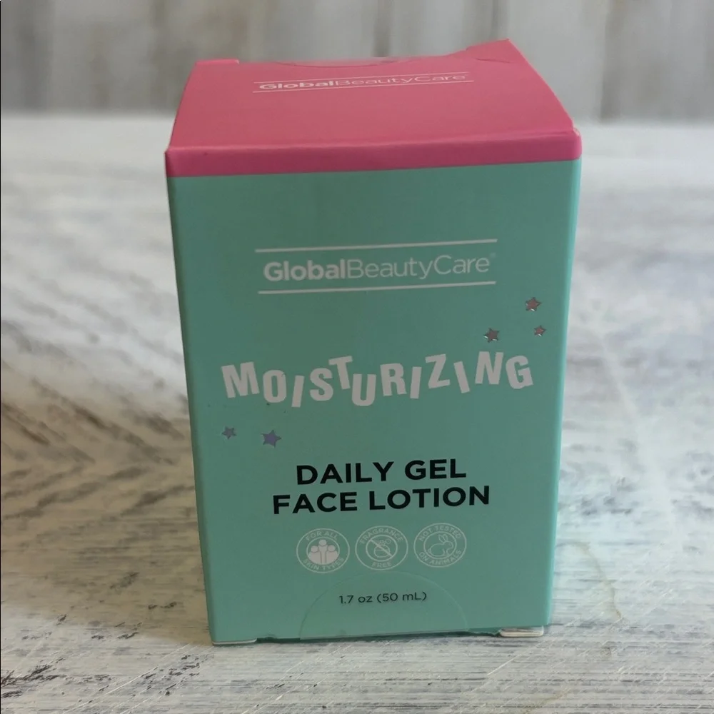 Global Beauty Care Moisturizing Daily Gel Face Lotion‎